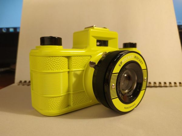 Lomography Sprocket Rocket 实机照片